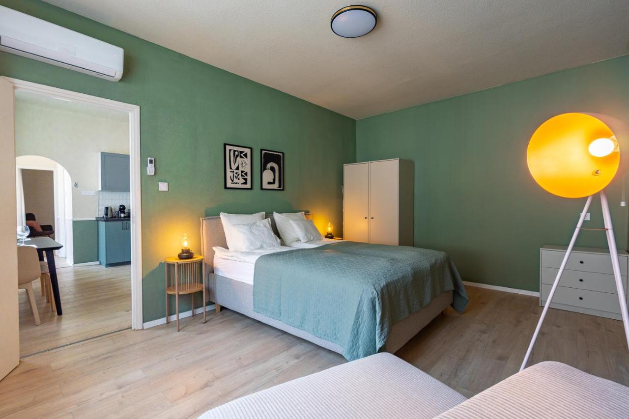 Sunny New Luxurious Home At The Jewish District Budapesta Exterior foto
