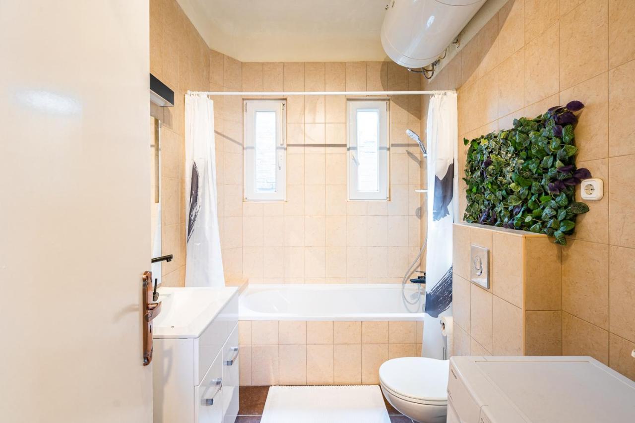 Sunny New Luxurious Home At The Jewish District Budapesta Exterior foto